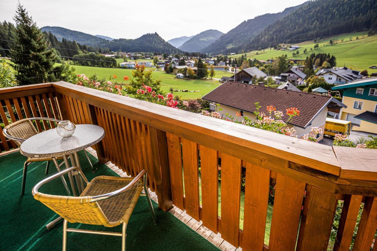Haus Farmer Sankt Martin am Tennengebirge Exterior photo